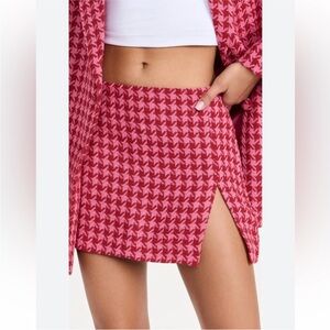 AFRM Melody micro Mini Skirt Size XS Pink and Red, Lined slit tweed